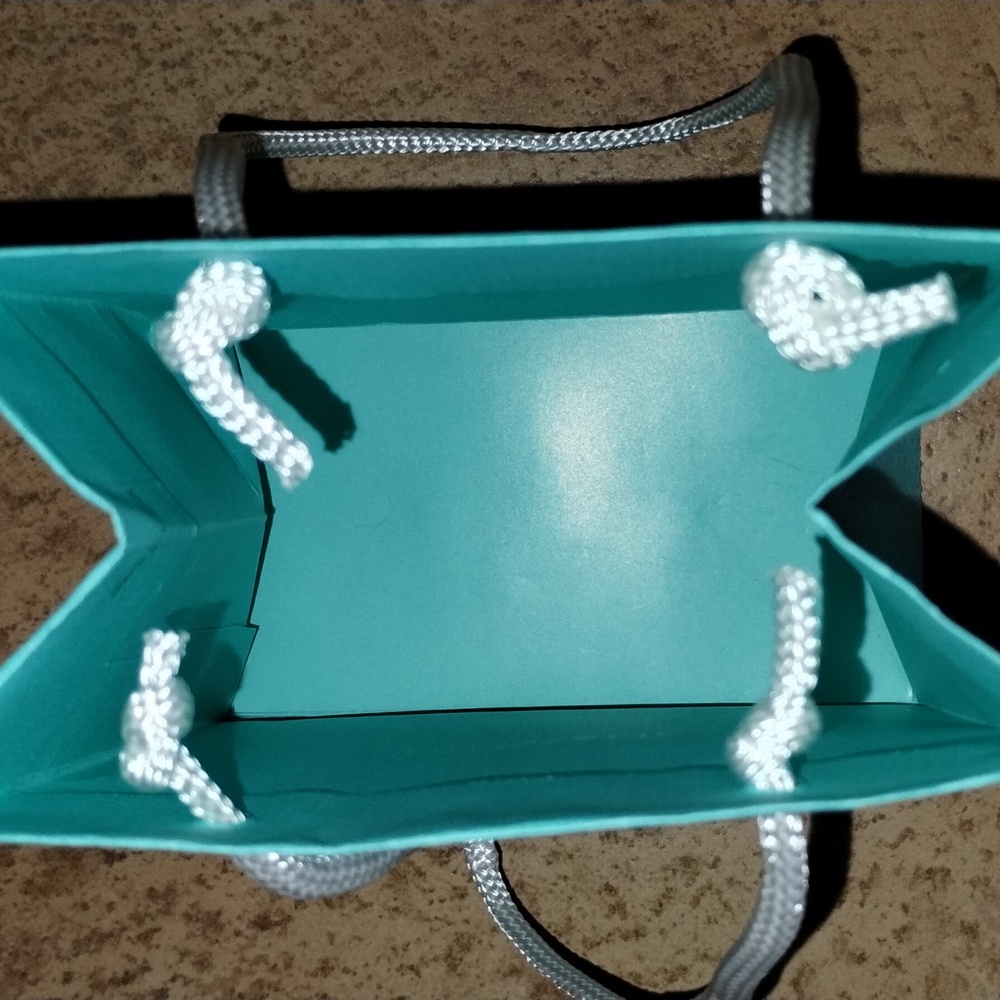 Tiffany Gift Set - Picture 7 of 15